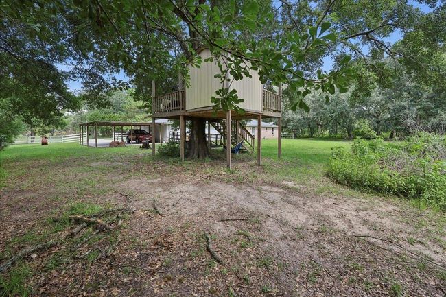 731 Meneley Rd, House other with 4 bedrooms, 2 bathrooms and null parking in Winnie TX | Image 26