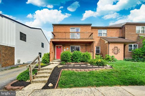 16 Markel Rd, MALVERN, PA, 19355-1546 | Card Image