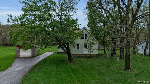 994 Ridge Rd, Lewiston, NY, 14092-9744 | Card Image