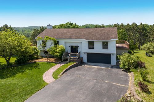 3141 Scenic Hills Dr, Williamsburg, MI, 49690-9345 | Card Image