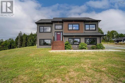 911 Mccabe Lake Drive, Middle Sackville, NS, B4E0P3 | Card Image