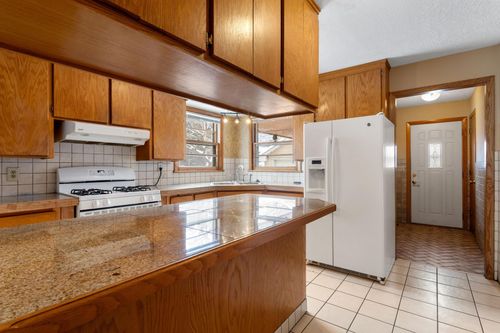 718 Jackson St, Anoka, MN, 55303-1716 | Card Image