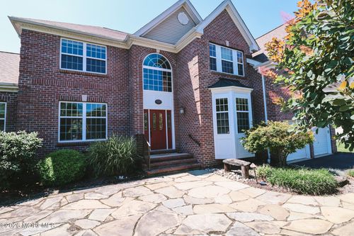 10 Emily Rd, Manalapan, NJ, 07726-1666 | Card Image