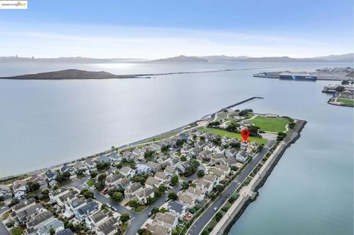3 Harbor View Dr, Richmond, CA, 94804 | Card Image