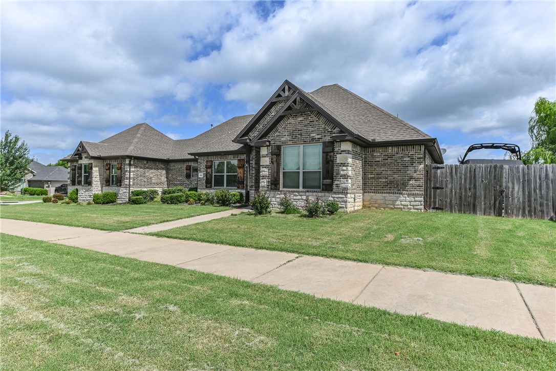 Residential Lease in Fayetteville