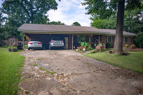 7804 Renee Cir, Benton, AR, 72019-9550 | Card Image