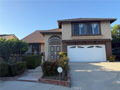 8281 Devilwood Cir, Westminster, CA, 92683-6319 | Card Image