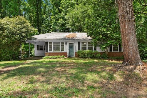 31 Belmont Cir, Newnan, GA, 30263-5726 | Card Image