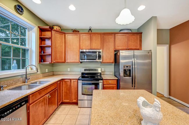 Kitchen | Image 23