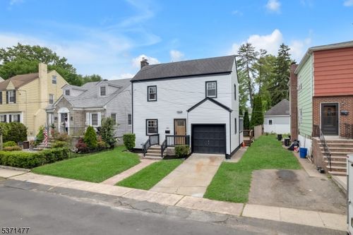 1535 Leslie St, Hillside, NJ, 07205-1205 | Card Image