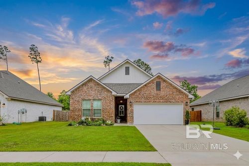 6830 Summerset Dr, Gulf Shores, AL, 36542-8951 | Card Image