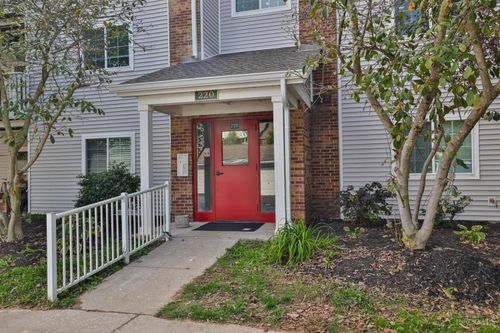 220 Carrington Pl, Loveland, OH, 45140 | Card Image