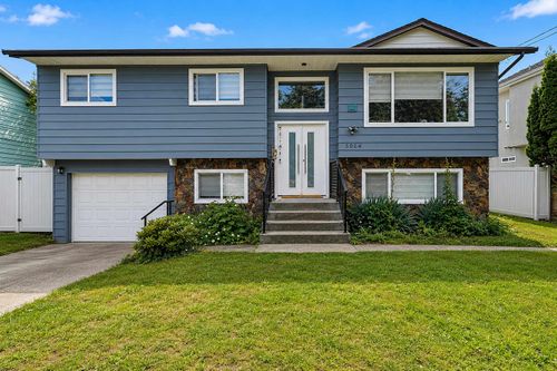 9024 123a St, Surrey, BC, V3V6K3 | Card Image