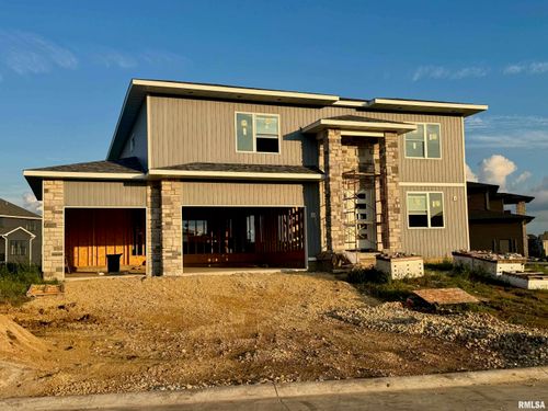 6589 Blackbird Ln, Bettendorf, IA, 52722-2454 | Card Image