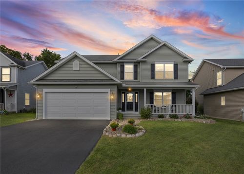 77 Rangers Ct, Greece, NY, 14612-6223 | Card Image