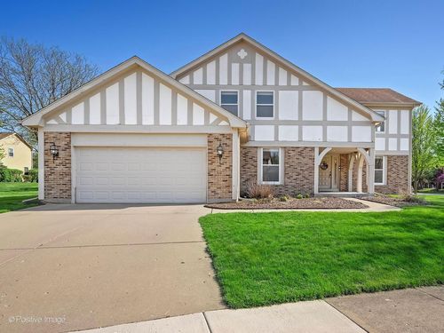 340 White Hall Ter, Bloomingdale, IL, 60108-1398 | Card Image
