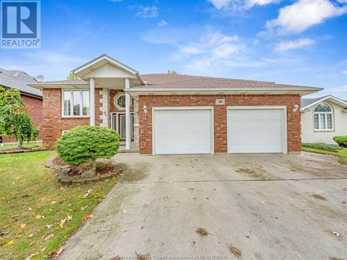 18 Shawnee Crt, Leamington, ON, N8H5A8 | Card Image