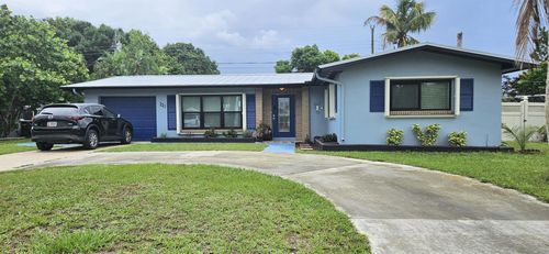 221 Riomar Dr, Port St. Lucie, FL, 34952-1381 | Card Image
