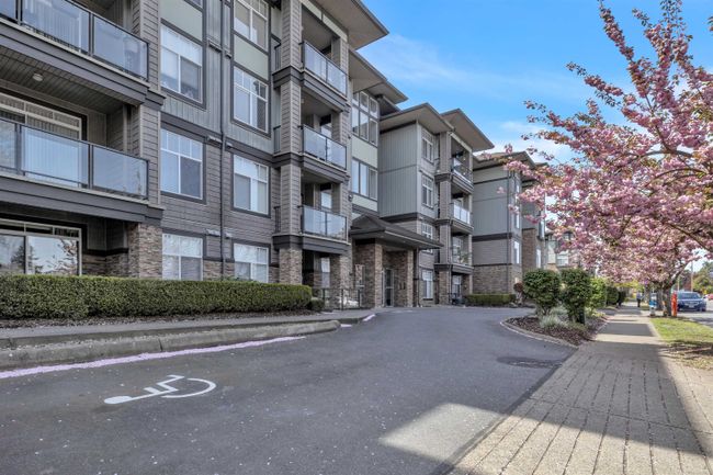 308 - 33338 Mayfair Avenue, Condo with 2 bedrooms, 2 bathrooms and 1 parking in Abbotsford BC | Image 34