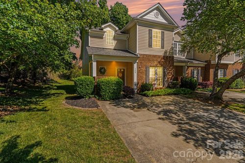 1309 Anthem Ct, Charlotte, NC, 28205-7981 | Card Image