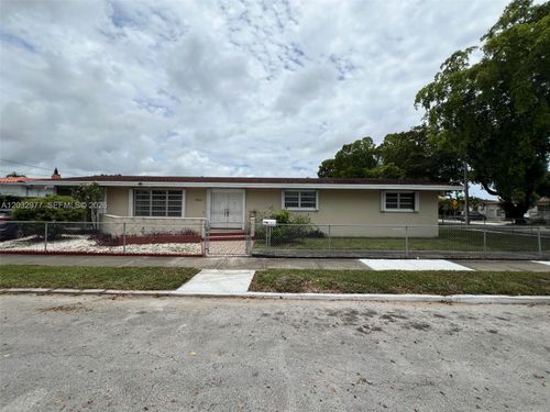 3201 Sw 3rd St, Miami, FL, 33135-1120 | Card Image