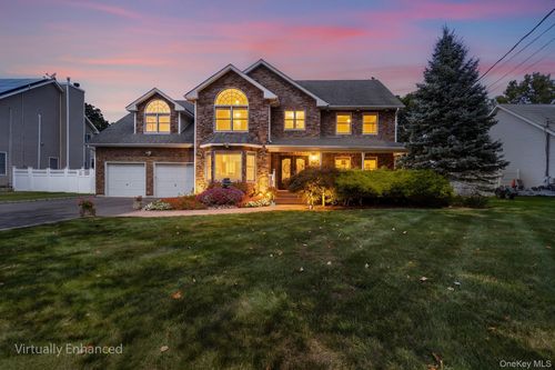 155 Little Plains Rd, Huntington, NY, 11743-4854 | Card Image