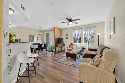 625-600 Moon Cir, Folsom, CA, 95630-4127 | Card Image