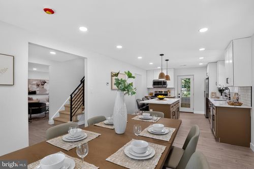 10200 Haldeman Ave, PHILADELPHIA, PA, 19116-3919 | Card Image