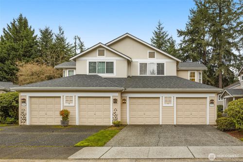 18391 Ne 97th Court, Redmond, WA, 98052 | Card Image
