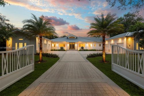 7900 Sw 118th St, Pinecrest, FL, 33156-4437 | Card Image
