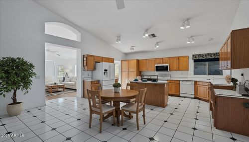 16840 S 36th Pl, Phoenix, AZ, 85048-7989 | Card Image