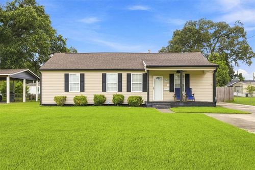 3820 Vanderbilt St, Lake Charles, LA, 70607-3524 | Card Image