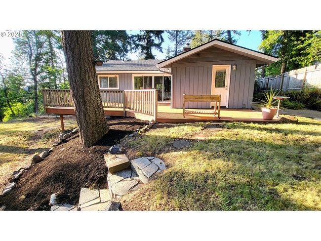 1400 W 40 Th Ave, House other with 3 bedrooms, 2 bathrooms and 1 parking in Eugene OR | Image 40