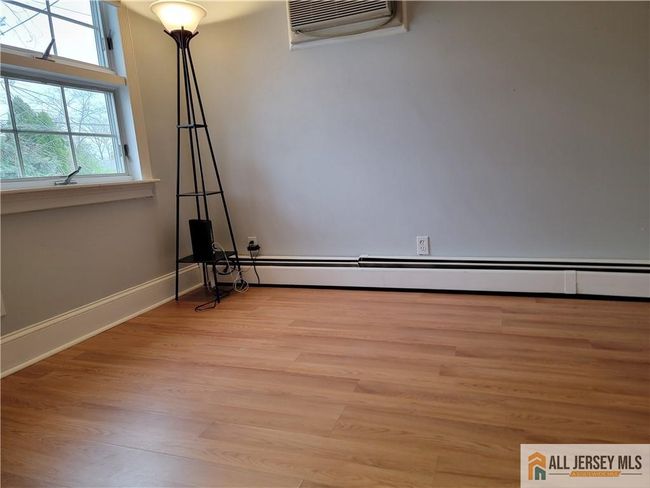 832 State Route 35, House other with 2 bedrooms, 2 bathrooms and null parking in South Amboy NJ | Image 15