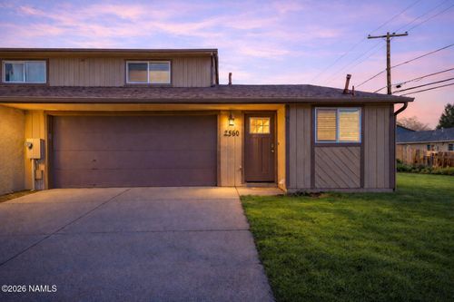 2560 E Cassidy Ln, Flagstaff, AZ, 86004-3702 | Card Image