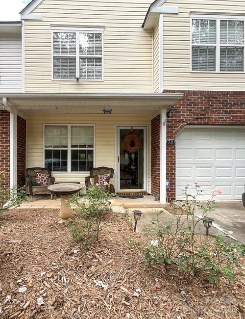 1202-8772 Robinson Forest Dr, Charlotte, NC, 28277-2351 | Card Image
