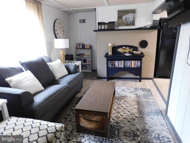 5 Red Oak Ln, House other with 2 bedrooms, 1 bathrooms and null parking in MILROY PA | Image 5