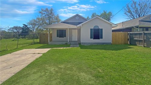 507 Dean St, Bryan, TX, 77803-1691 | Card Image