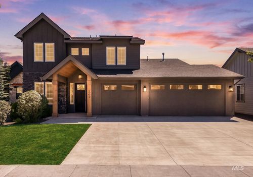 362 Hamlin Ln, Eagle, ID, 83616-4123 | Card Image
