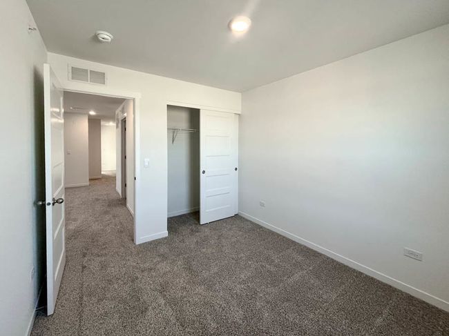 2235 Riesling Rd, Townhouse with 3 bedrooms, 3 bathrooms and 2 parking in Oswego IL | Image 31