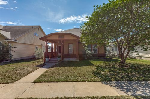 5043 Hartson, Kyle, TX, 78640-4338 | Card Image