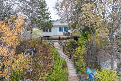 632 Doran Dr, Madison Lake, MN, 56063-9300 | Card Image