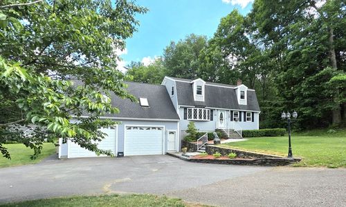 142 Dudley Rd, Templeton, MA, 01468-1233 | Card Image