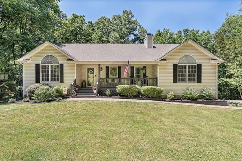 375 Silver Shadow Rd, Hardy, VA, 24101-6061 | Card Image