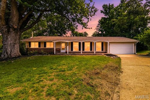 1344 Palm Ridge Ct, Saint Louis, MO, 63146-4418 | Card Image