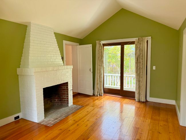 C - 19-C Old Woods Rd, House other with 4 bedrooms, 3 bathrooms and null parking in Chilmark MA | Image 19