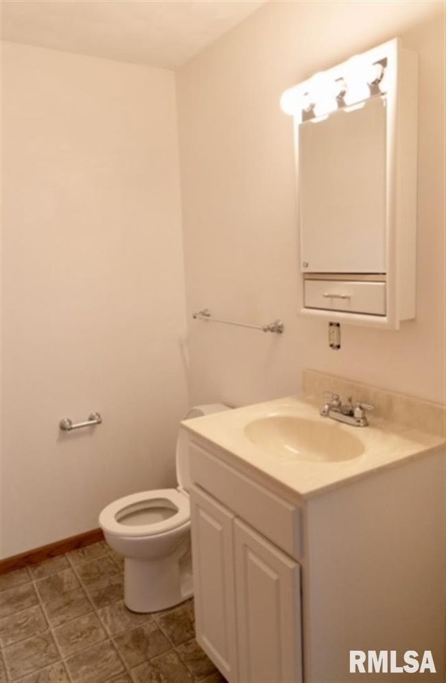 27605 Allens Grove Road, House other with 3 bedrooms, 4 bathrooms and null parking in Donahue IA | Image 12