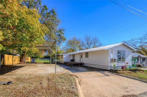 203 Ram Avenue, Sadler, TX, 76264 | Card Image