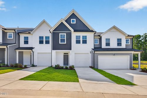 412 Barrington Key Dr, Zebulon, NC, 27597 | Card Image