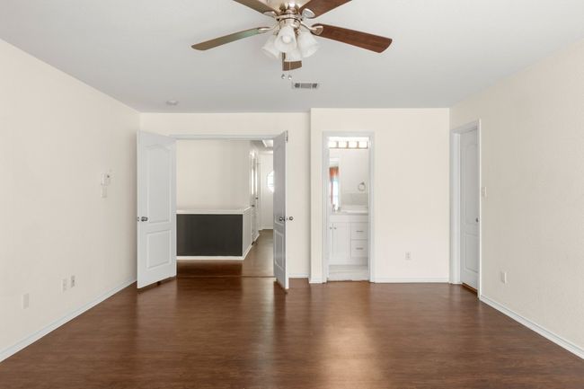 300 Emerald Fields Ln, House other with 4 bedrooms, 3 bathrooms and 4 parking in Kyle TX | Image 22